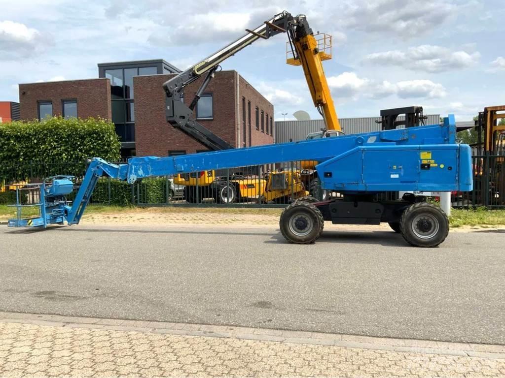 Aichi SP21AJ Teleskopbühnen