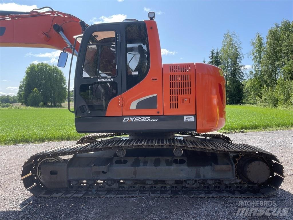 Doosan DX 235 LCR Raupenbagger