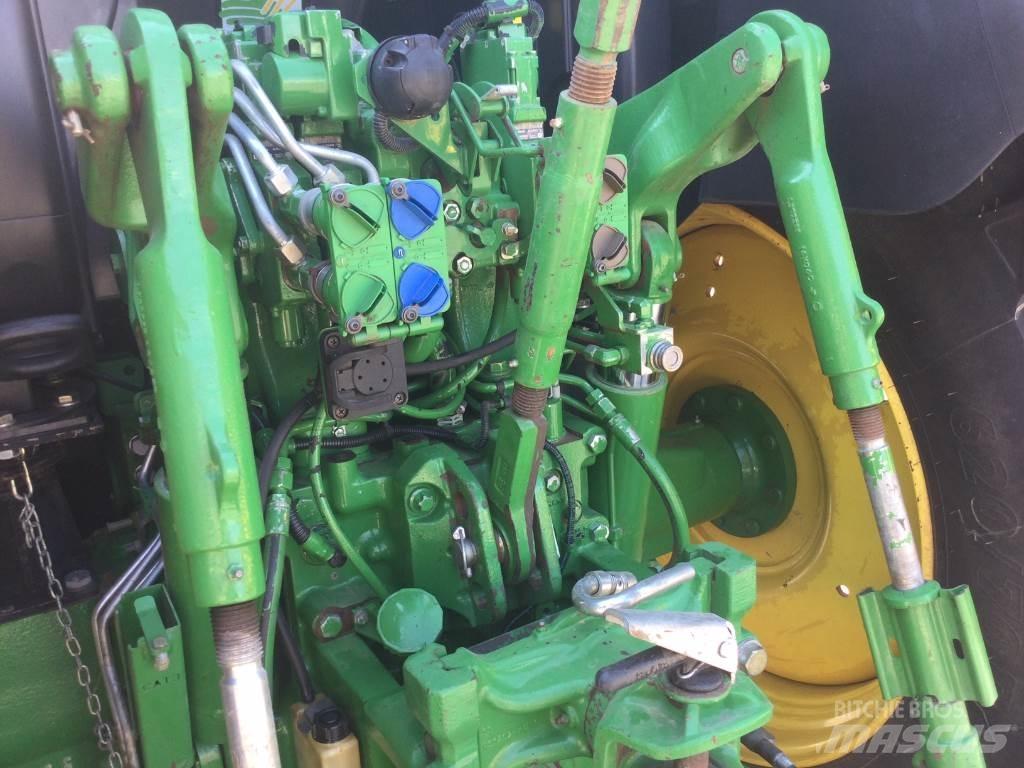 John Deere 6150R Traktoren