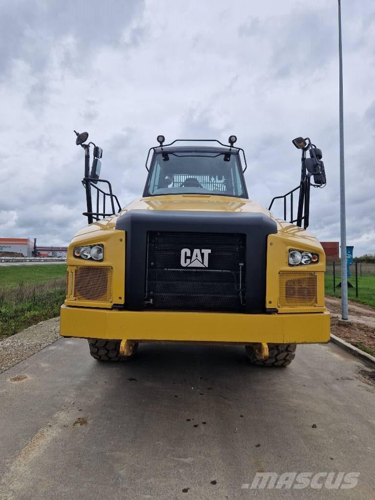 CAT 735C2 Dumper - Knickgelenk
