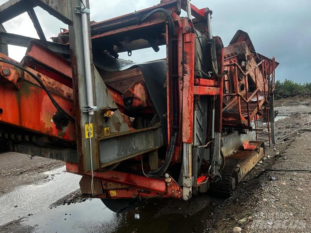 Terex Finlay 883 Sieb- und Brechanlagen