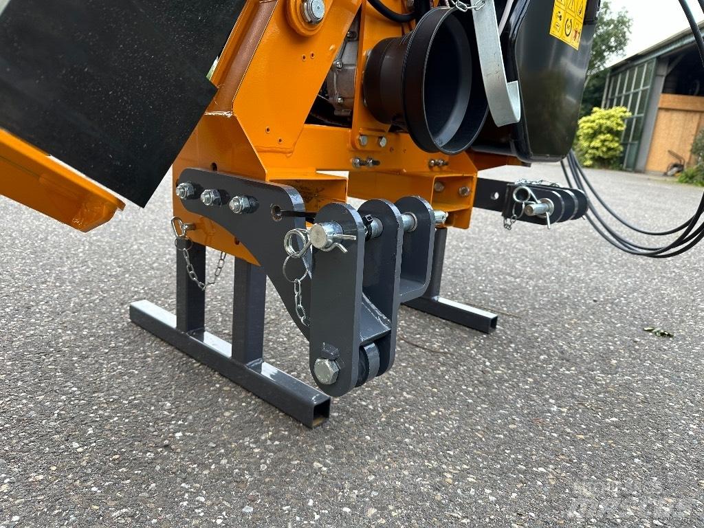Ferri T320A Mulcher