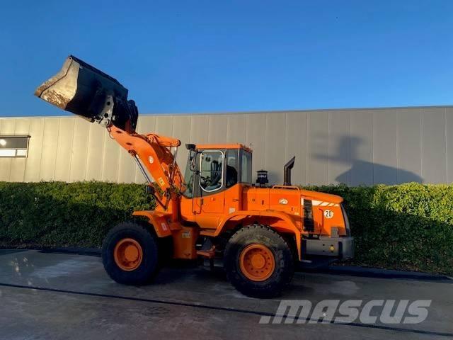Doosan DL 200 Radlader