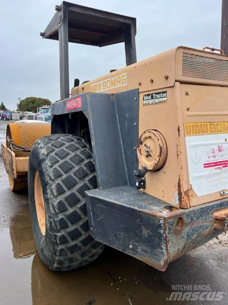 Bomag BW212D-2 Walzenzüge