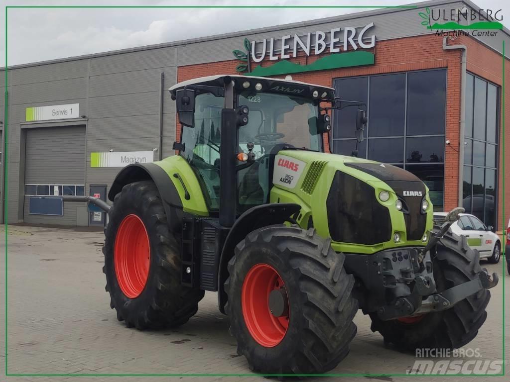 CLAAS Axion 850 Traktoren