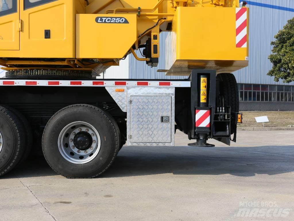 LiuGong LTC250V5 Kranen voor alle terreinen