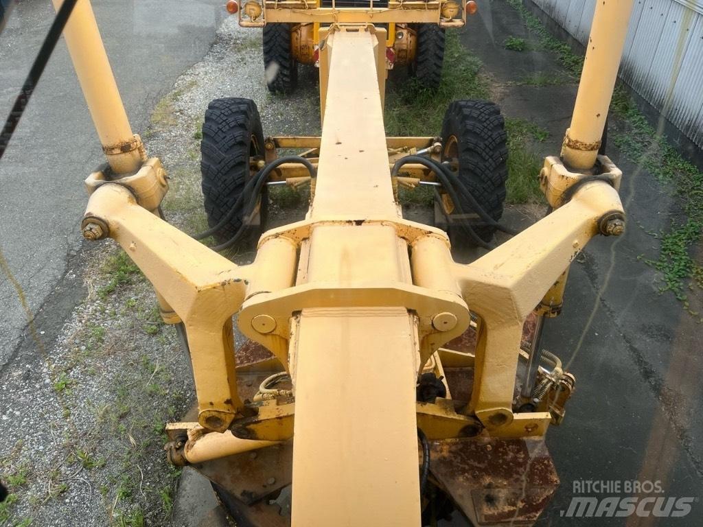 Mitsubishi MG 500 Grader