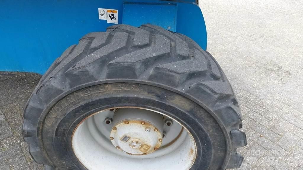 Genie S105 4X4X4 Teleskopbühnen