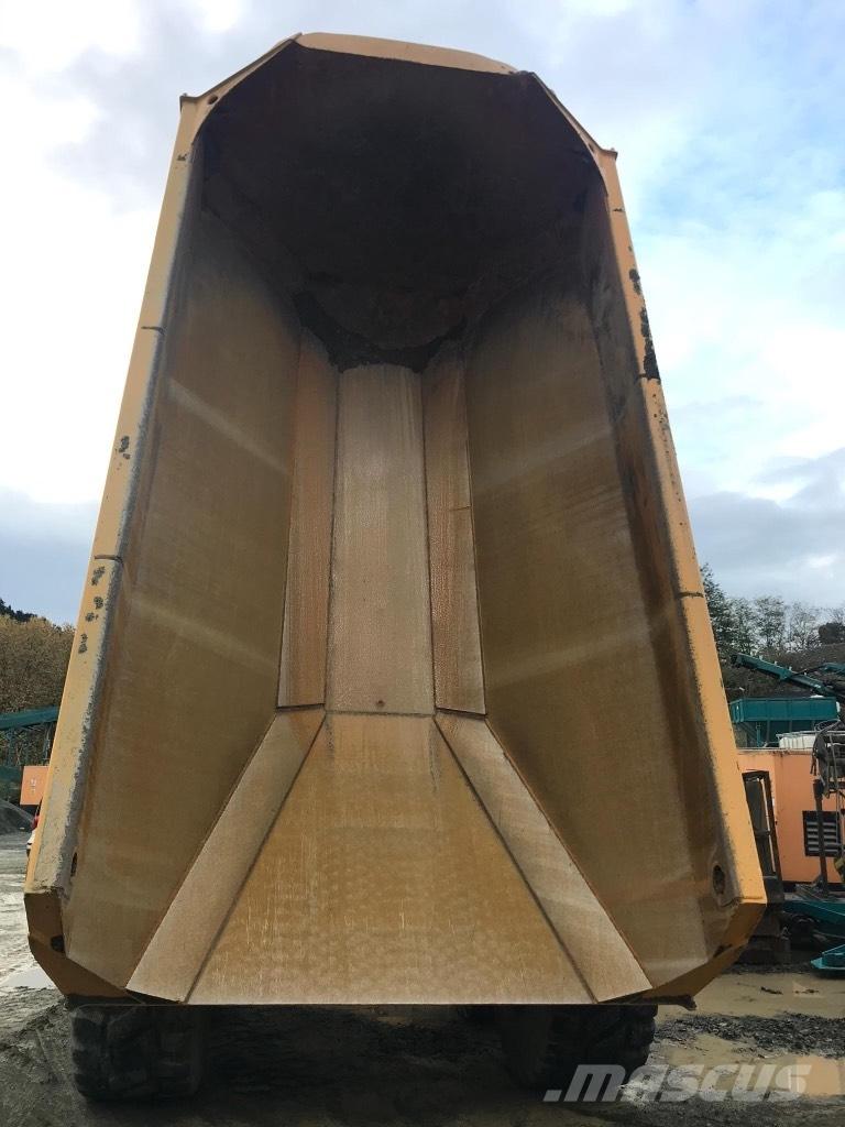 Bell B 30 E Dumper - Knickgelenk