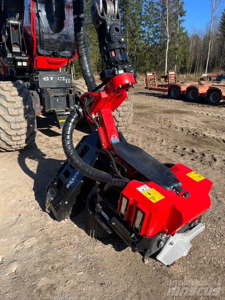 Komatsu 931 XC Harvester