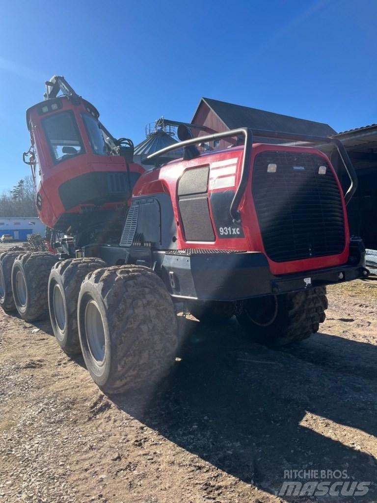 Komatsu 931 XC Harvester