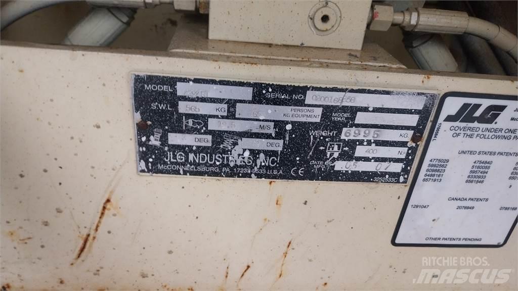 JLG 4394RT Scheren-Arbeitsbühnen
