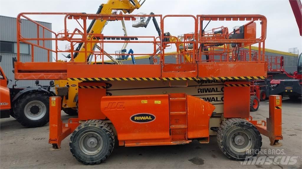 JLG 4394RT Scheren-Arbeitsbühnen