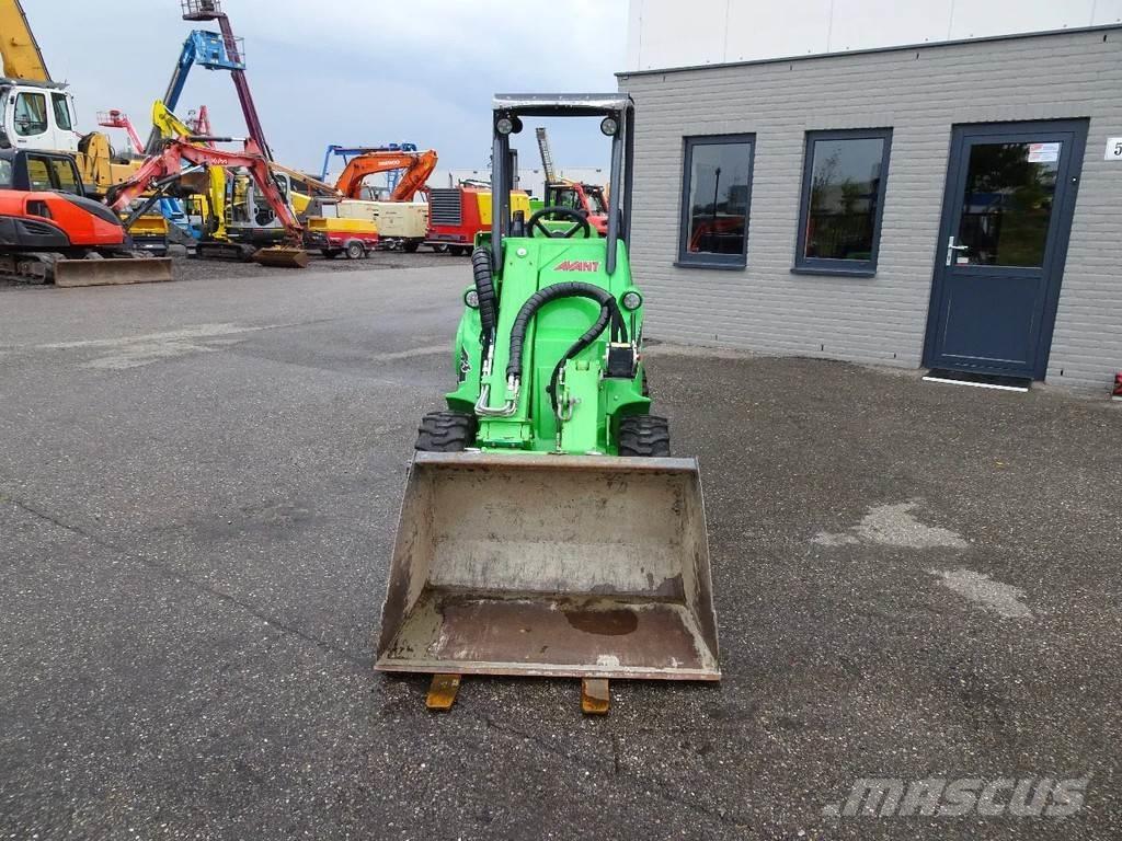 Avant 423 Minilader