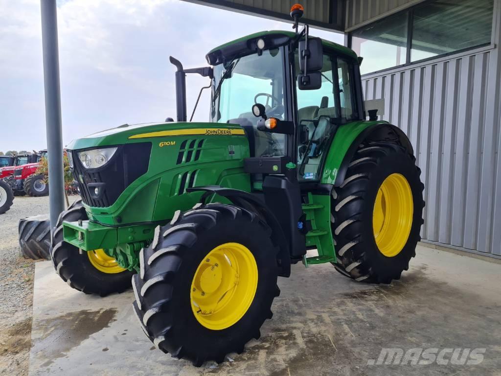 John Deere 6110 M Traktoren