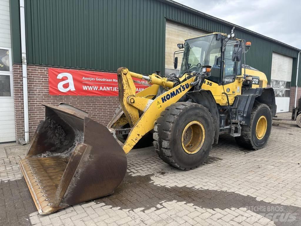 Komatsu WA270 8 Radlader