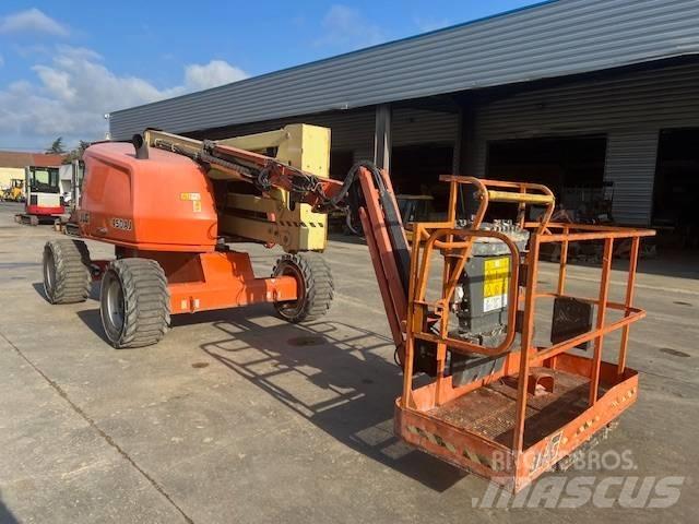 JLG 450 AJ Teleskopbühnen