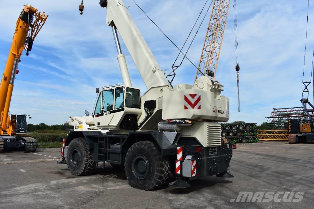 Terex A 600 Ruwterrein kranen