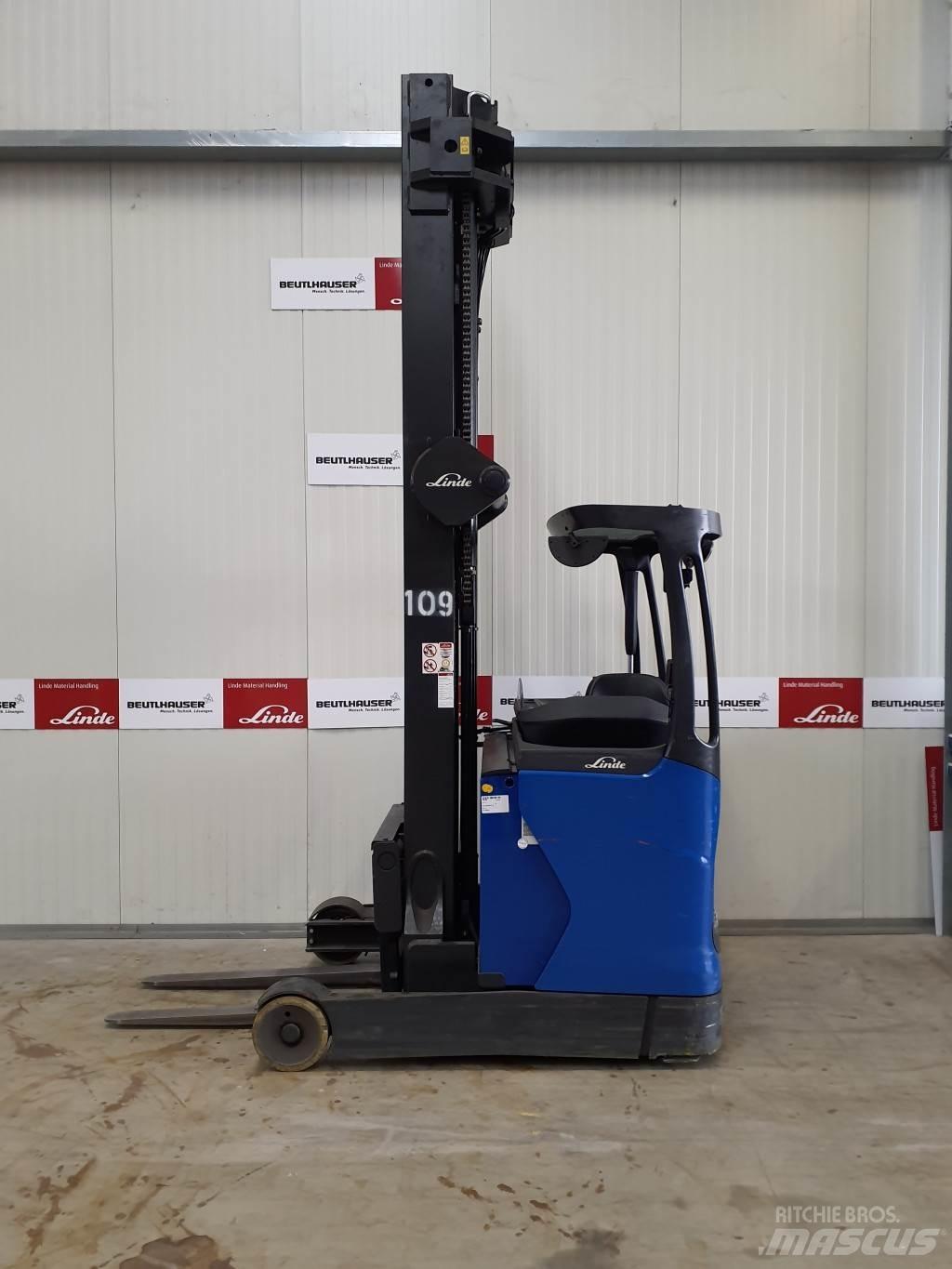 Linde R16HD Schubmaststapler