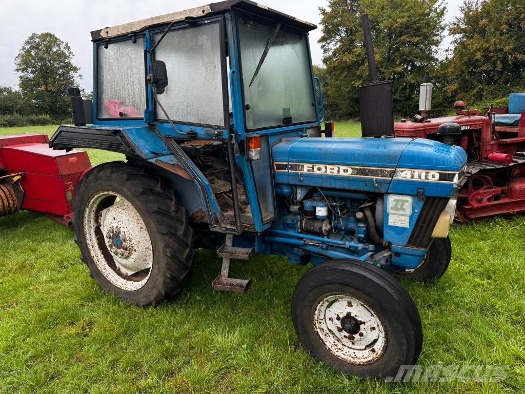 Ford 4110 series 2 Traktoren