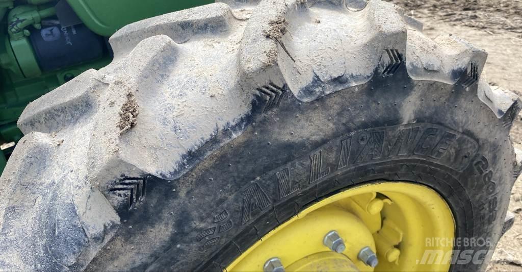 John Deere 5050E Traktoren