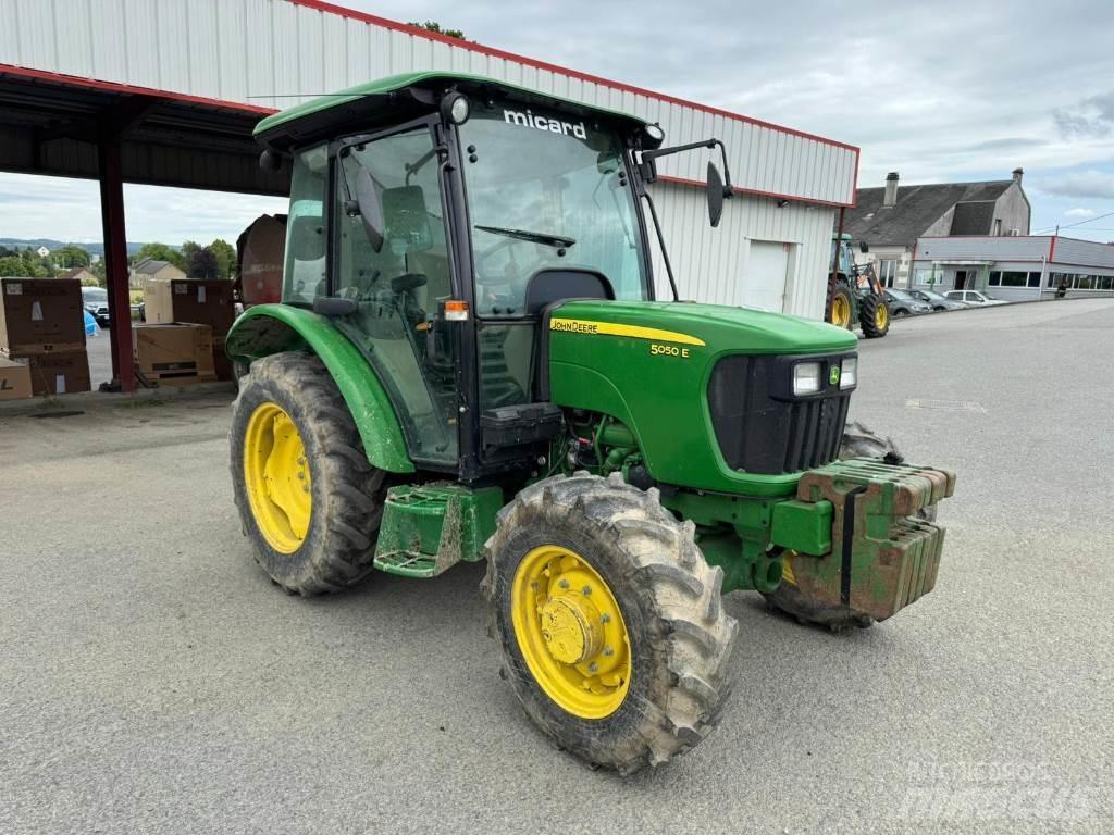 John Deere 5050E Traktoren