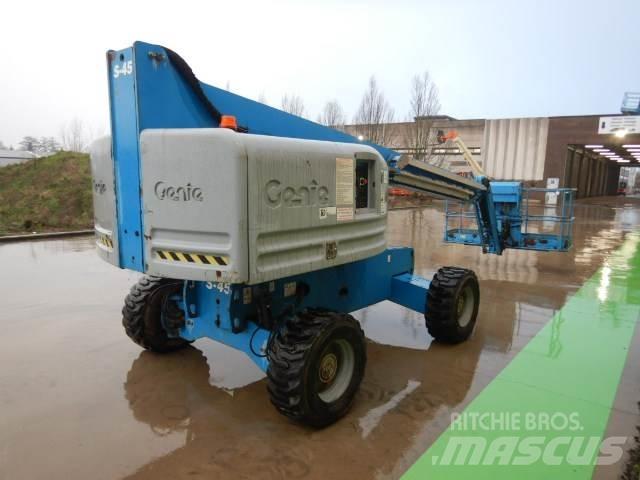 Genie S45 Teleskopbühnen