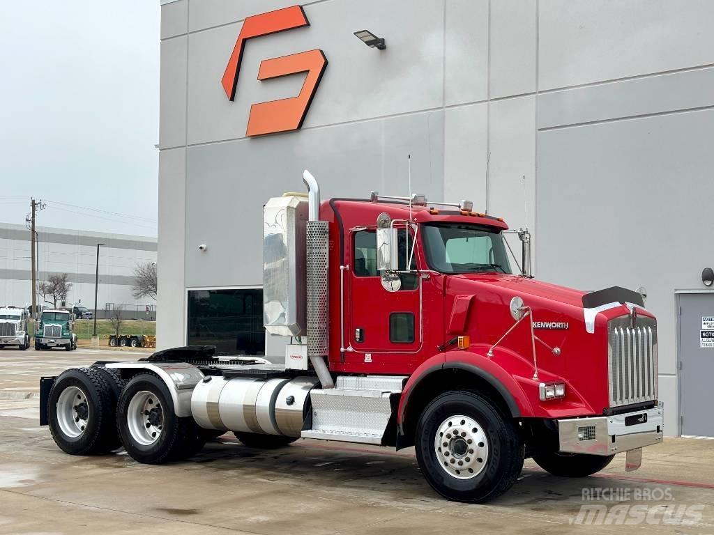 Kenworth T 800 Sattelzugmaschinen