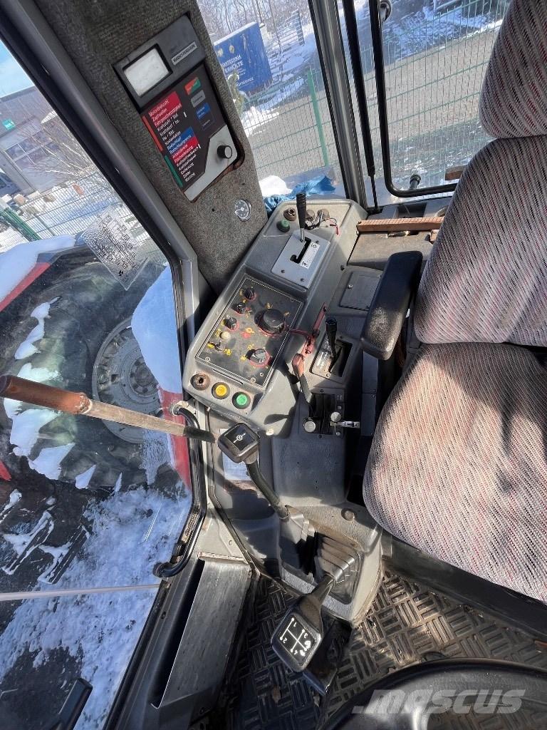 Massey Ferguson 3690 Traktoren