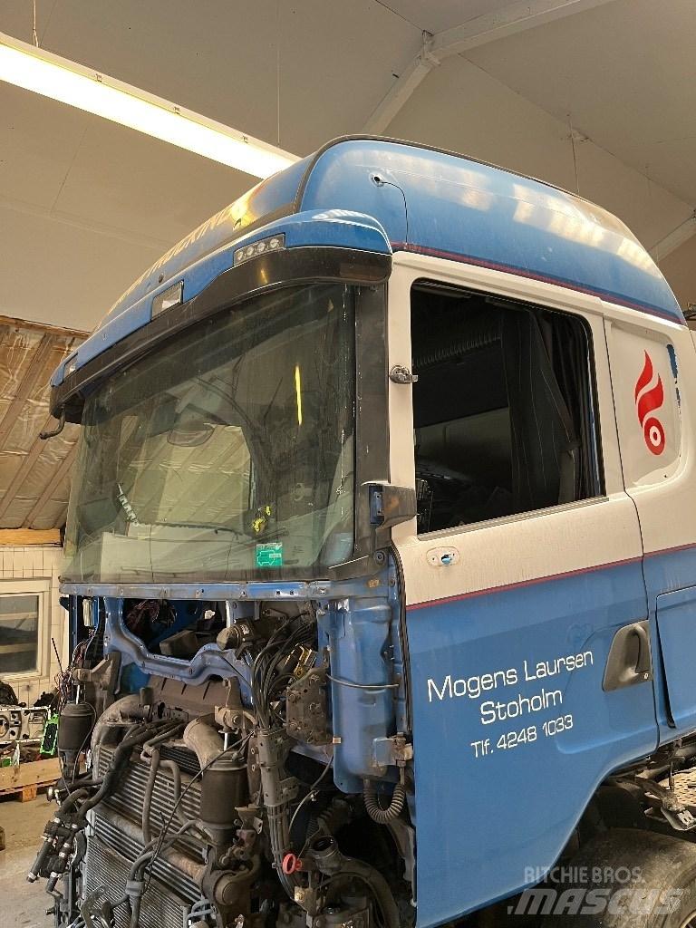 Scania CG19H Kabinen