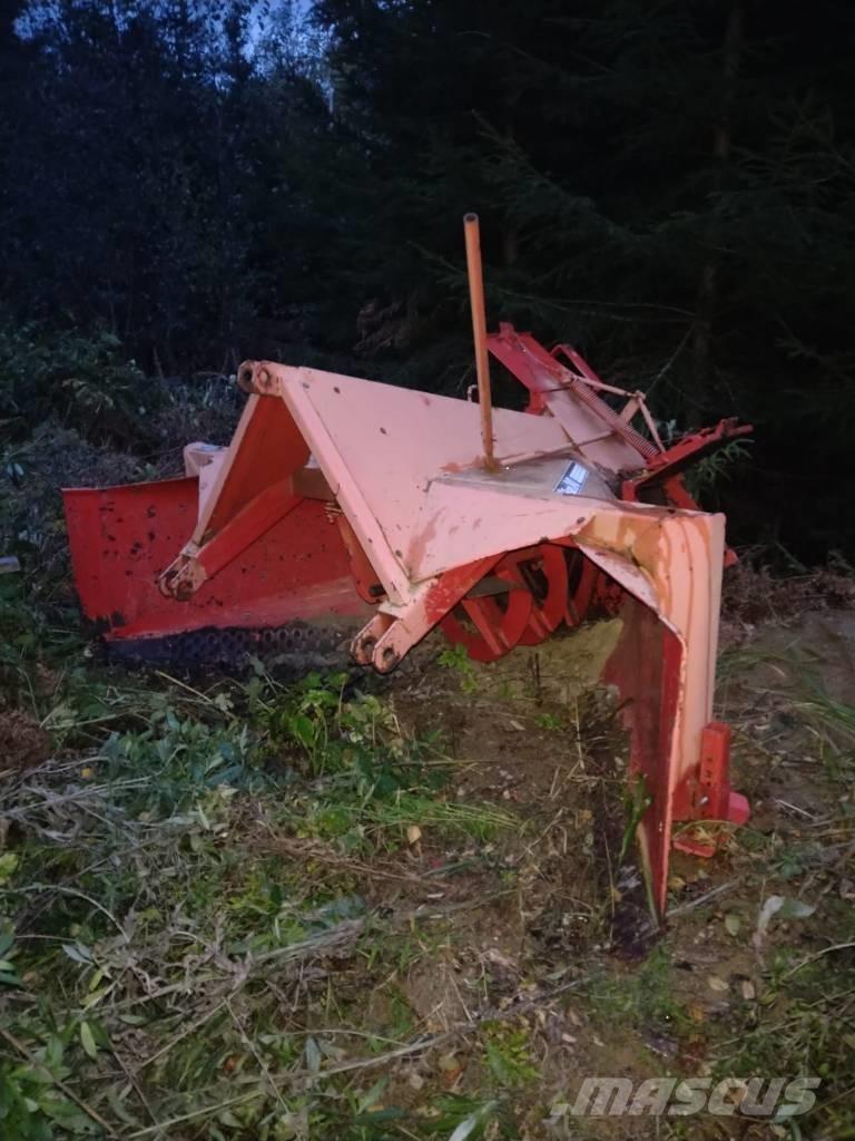 Esko 240 Schneefräse