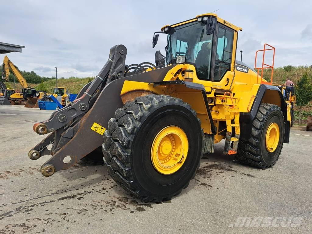 Volvo L220H Radlader