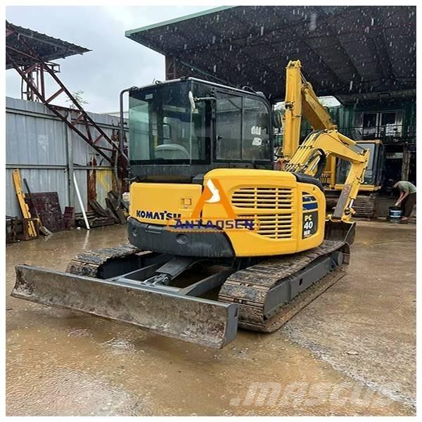 Komatsu 40MR Minibagger < 7t