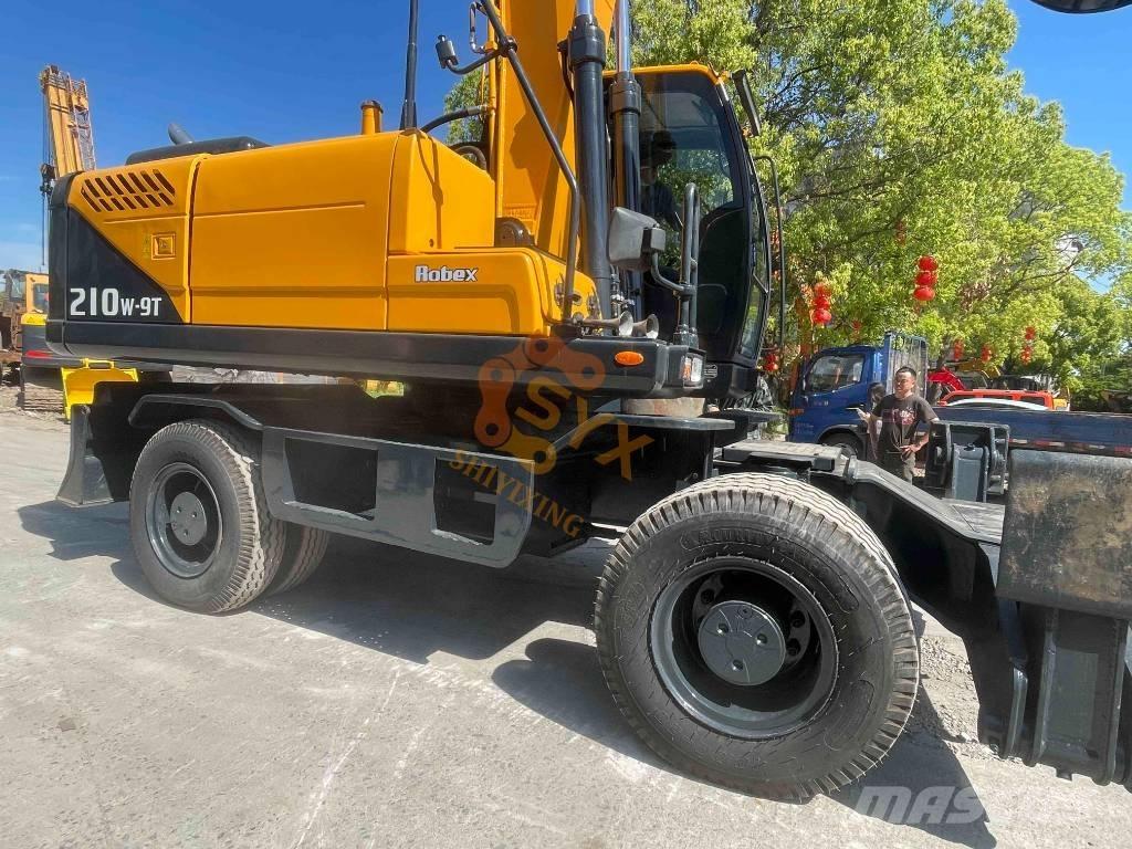 Hyundai R210W-9 Mobilbagger