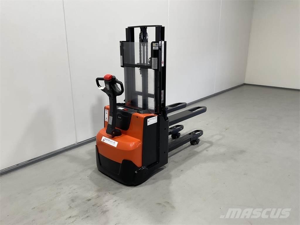 Toyota SWE200D Zelfrijdende stapelaars