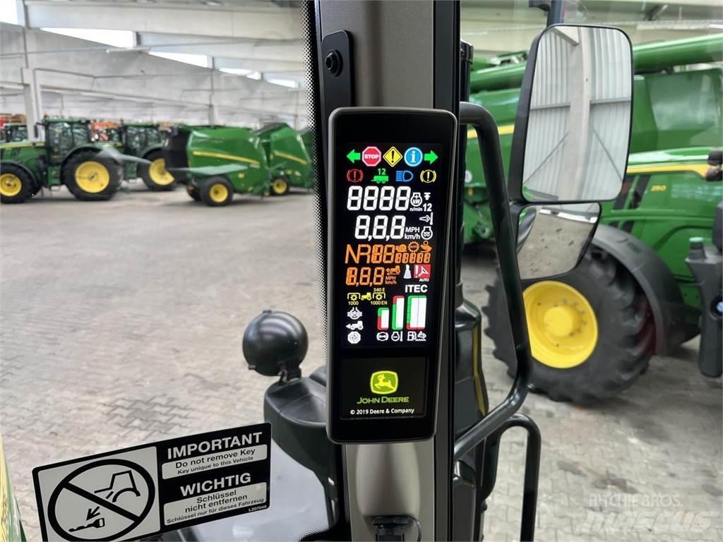 John Deere 6100M Traktoren