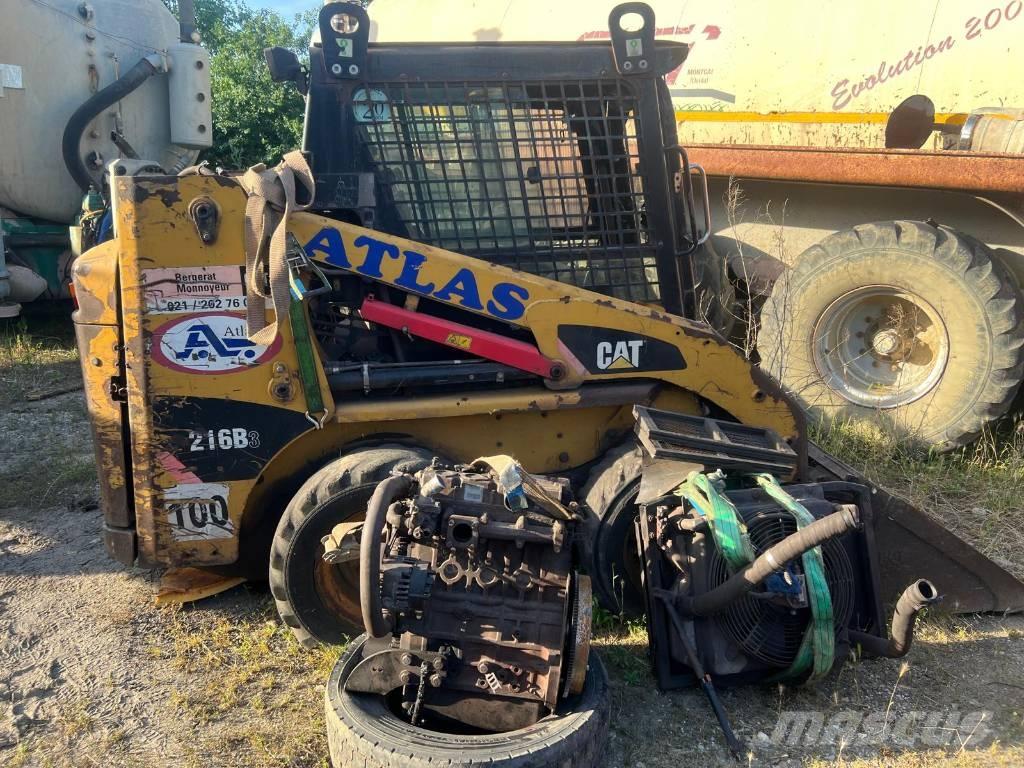 CAT 216 B 3 Ausleger