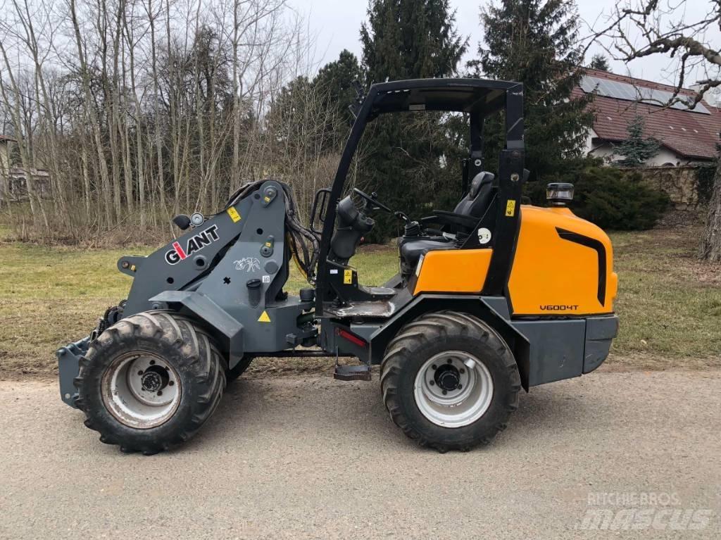 GiANT V 6004 T X-Tra Teleskoplader für Landwirtschaft