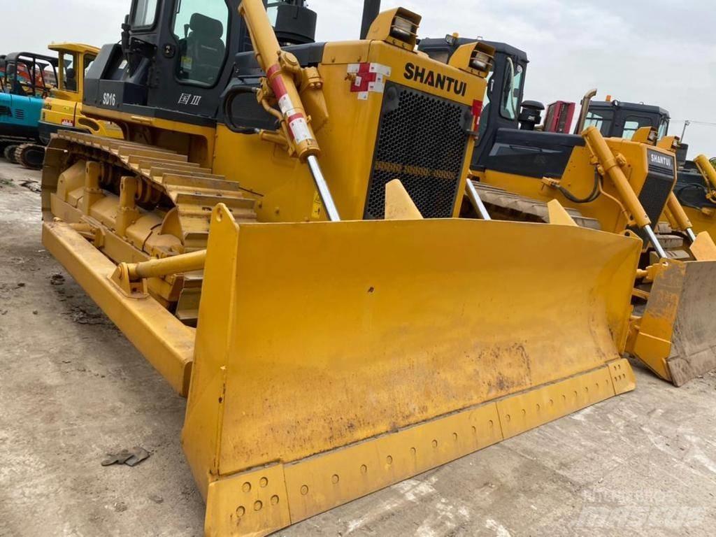 Shantui SD 16 Bulldozer