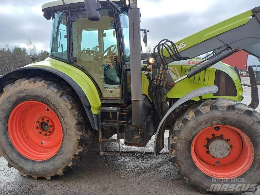 CLAAS Arion 640 Traktoren