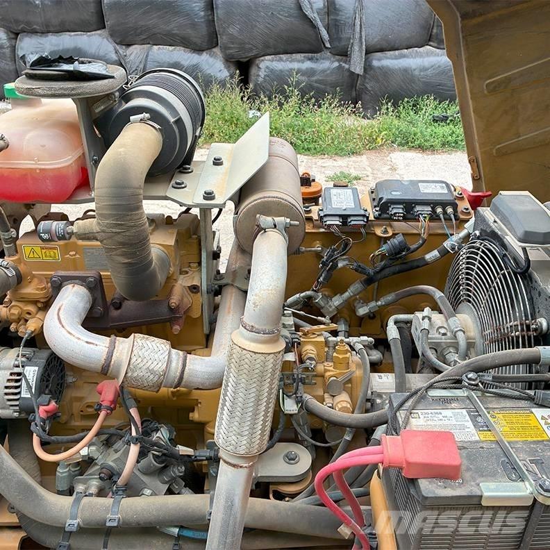 CAT CB 2.7 Tandemwalzen