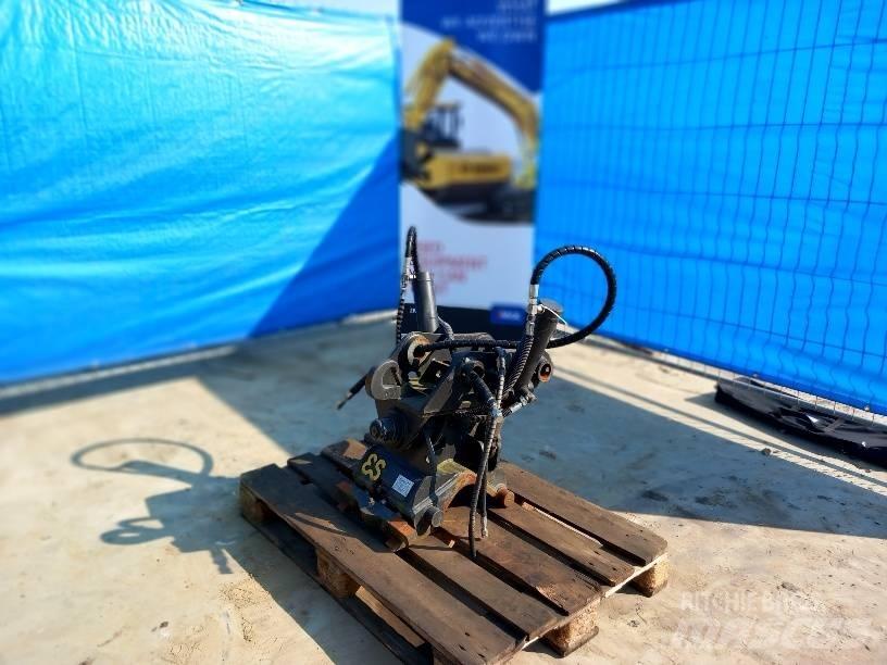 Komatsu PC88MR-8 Rotationsschaufel
