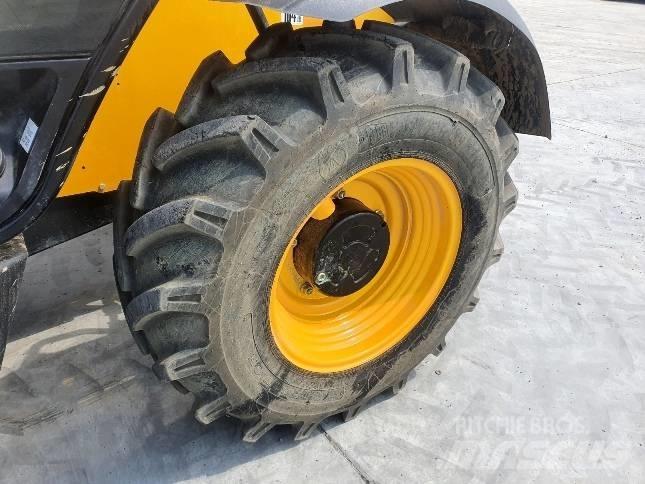 JCB 531-70 - BC24 Teleskoplader