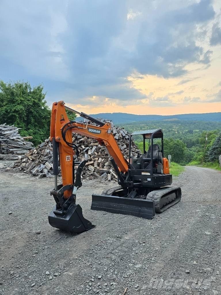 Doosan DX 50 Z Raupenbagger