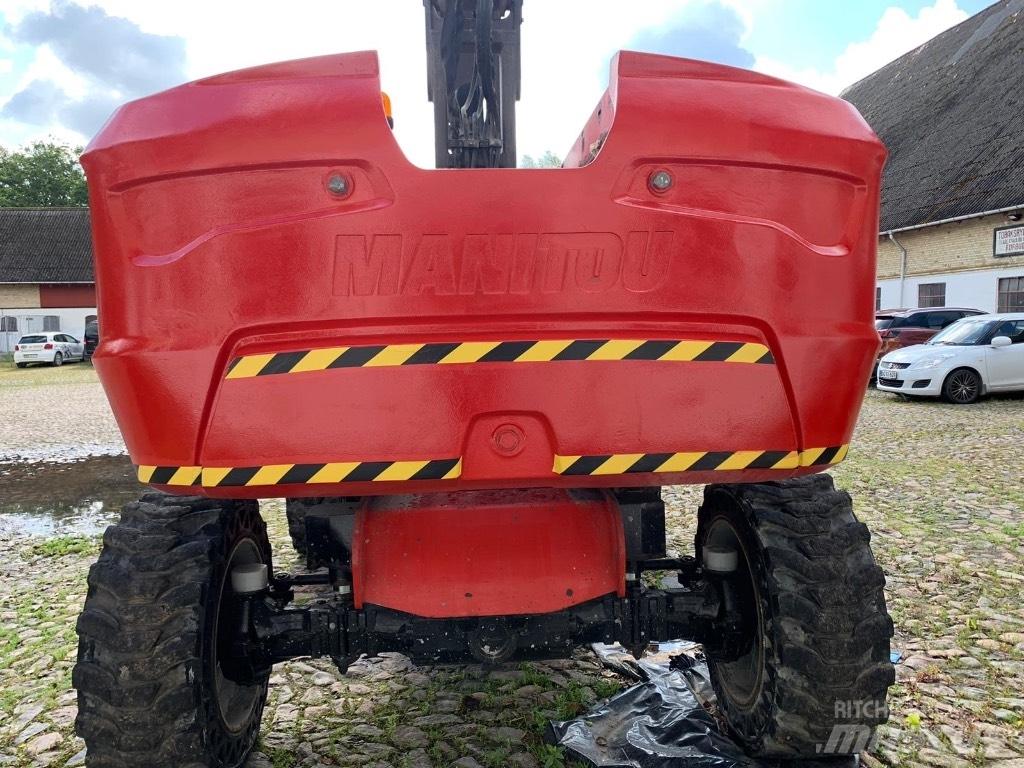 Manitou 220TJ+ Teleskopbühnen