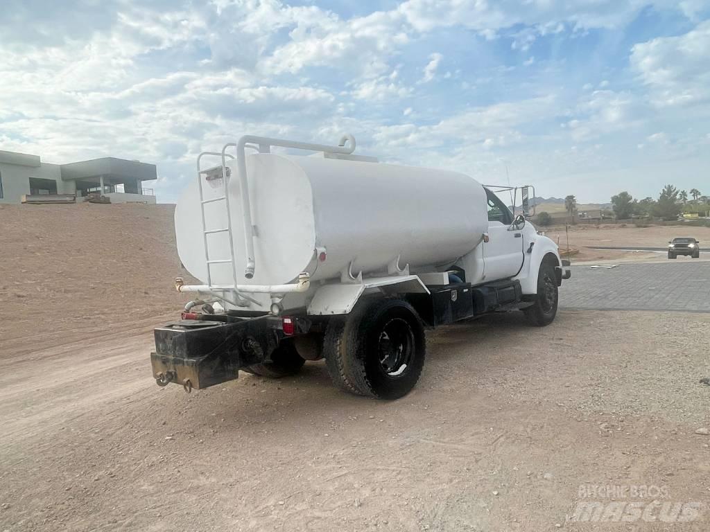 Ford F 750 XLT Wassertanker