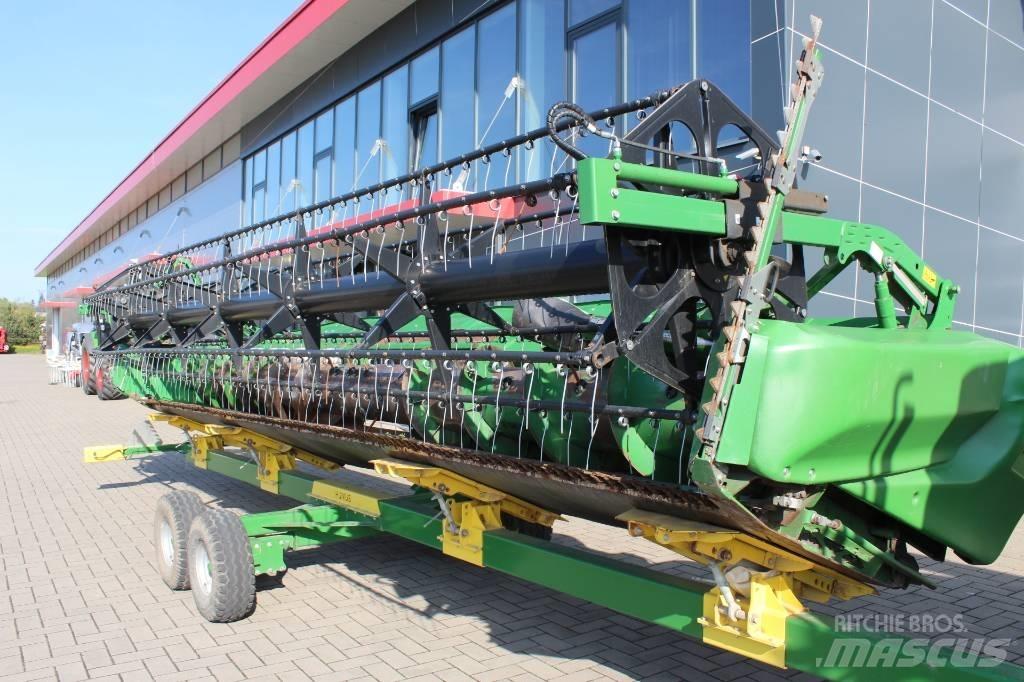 John Deere T 670 i Mähdrescher