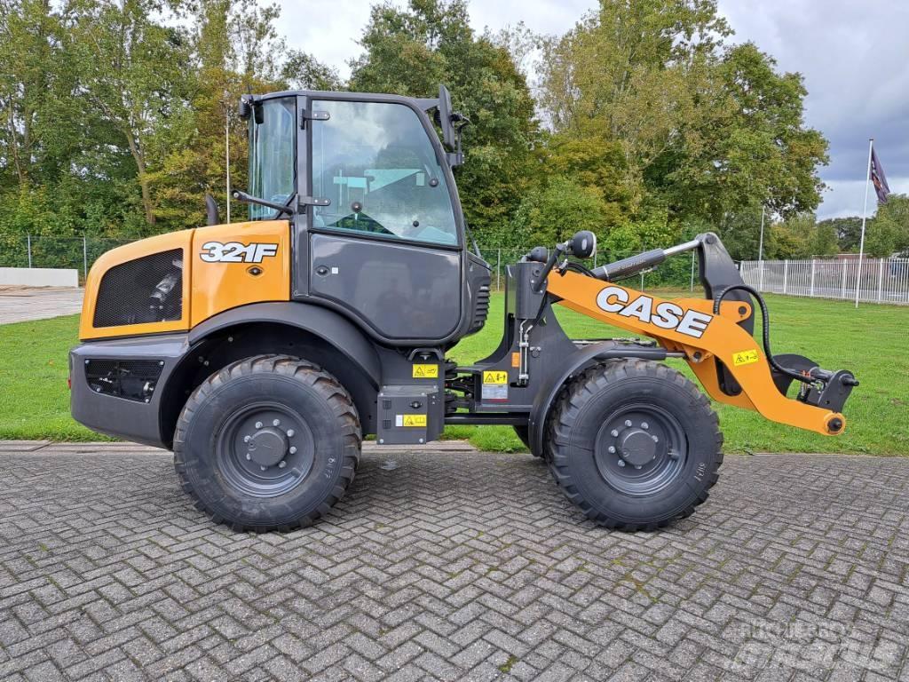 CASE 321F-HS Radlader