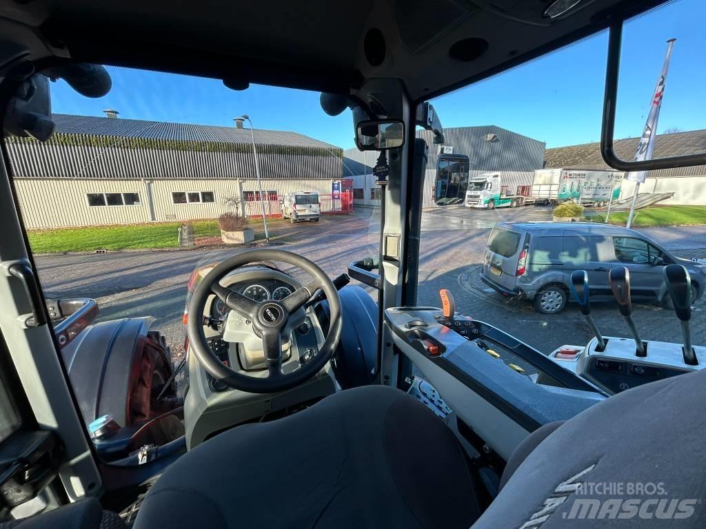 Valtra T234A Traktoren