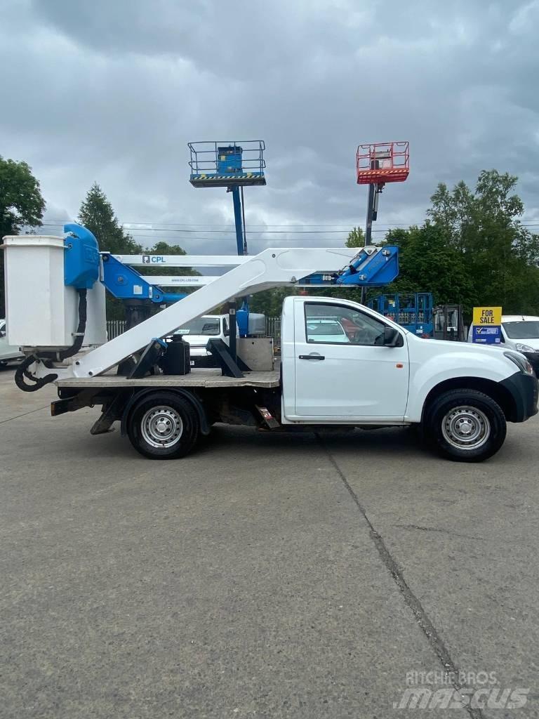 Isuzu D-Max Kranwagen